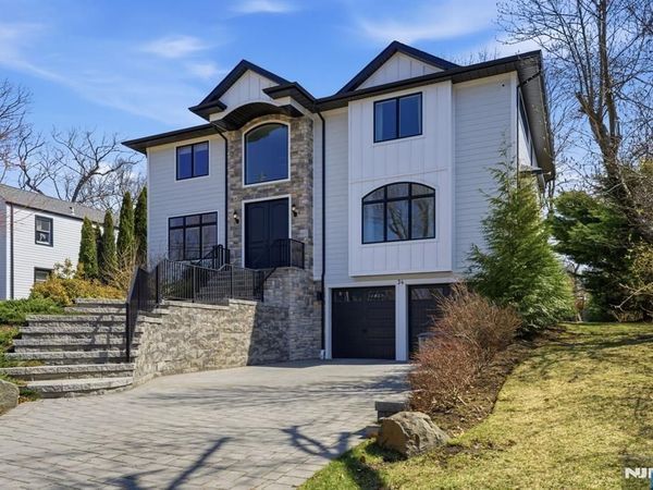 34 Dubois Avenue, ALPINE, NJ 07620