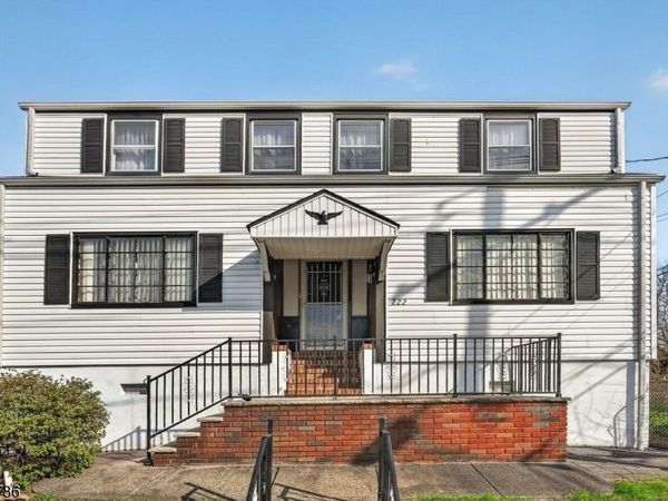 222 Remsen Ave, Woodbridge, NJ 07001