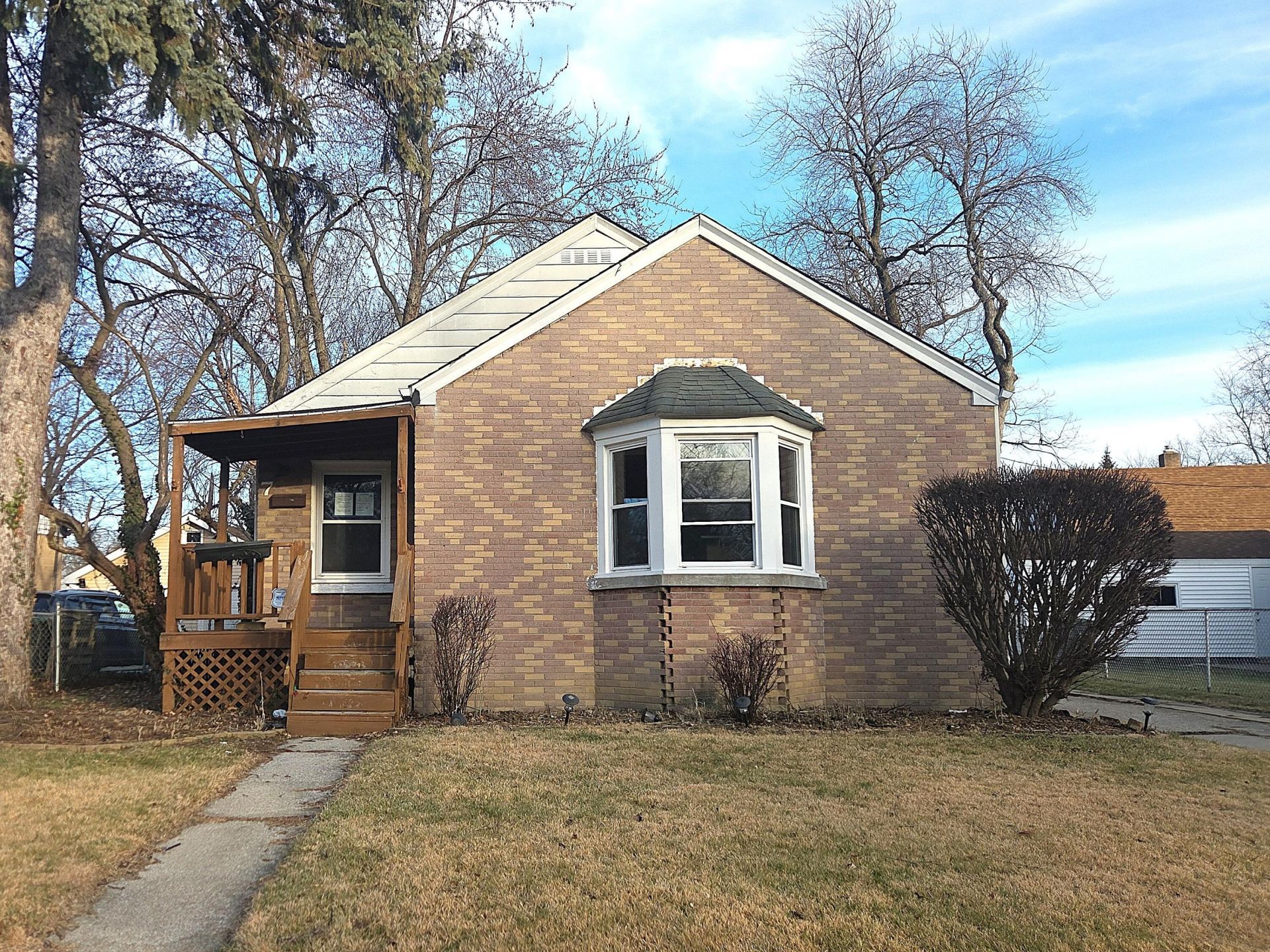 7 Beverly Boulevard, Hobart, IN 46342 Main Photo