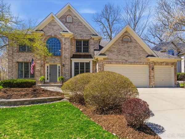 1601 King Edward Avenue, St. Charles, IL 60174