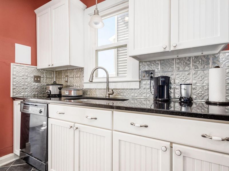 261 E Tulane Road, Columbus, OH 43202 Photo 12