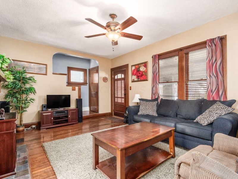 261 E Tulane Road, Columbus, OH 43202 Photo 4