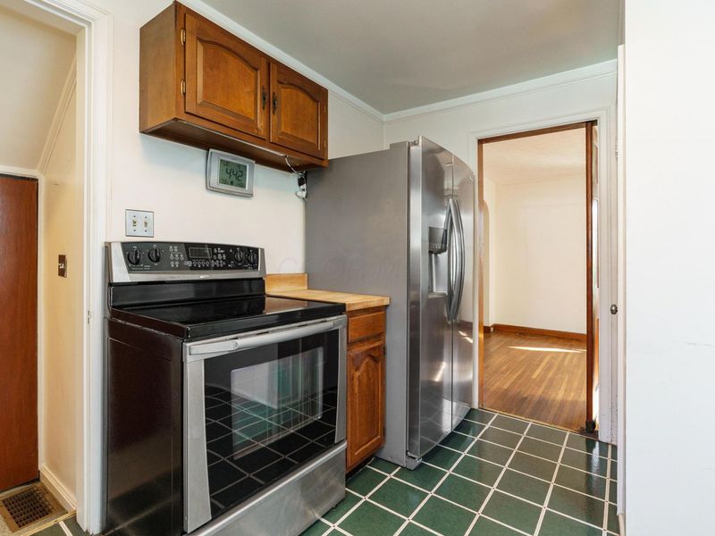 136 Fallis Road , Columbus, OH 43214 Photo 13