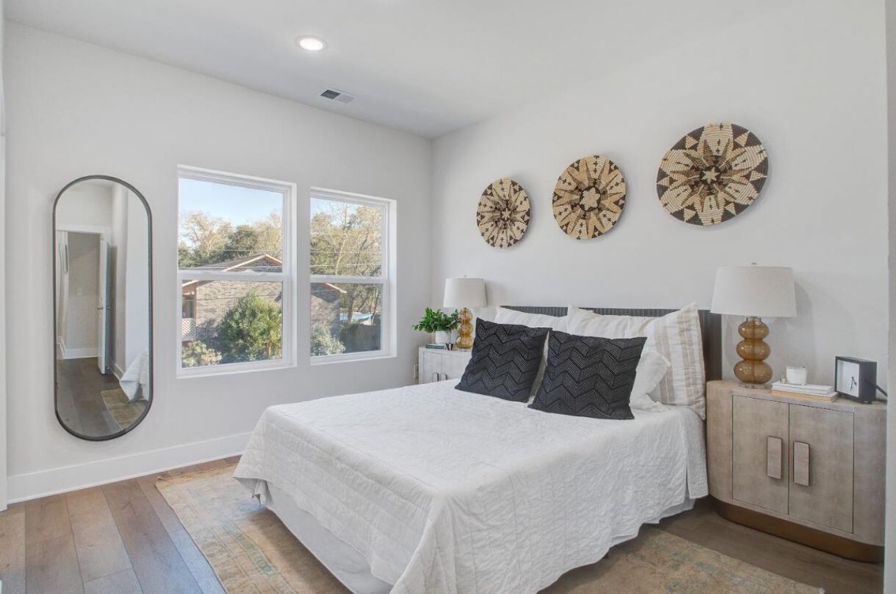 5739 N Murray Avenue Photo 17