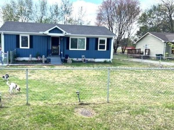102 Cofer Dr , Springfield, TN 37172