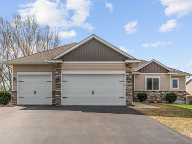 250 Winkler Trail, Cologne, MN 55322