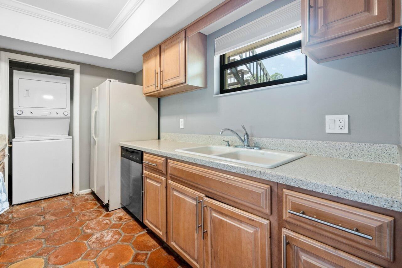 11863 Wimbledon Circle, Unit 406, Wellington, FL 33414 Photo