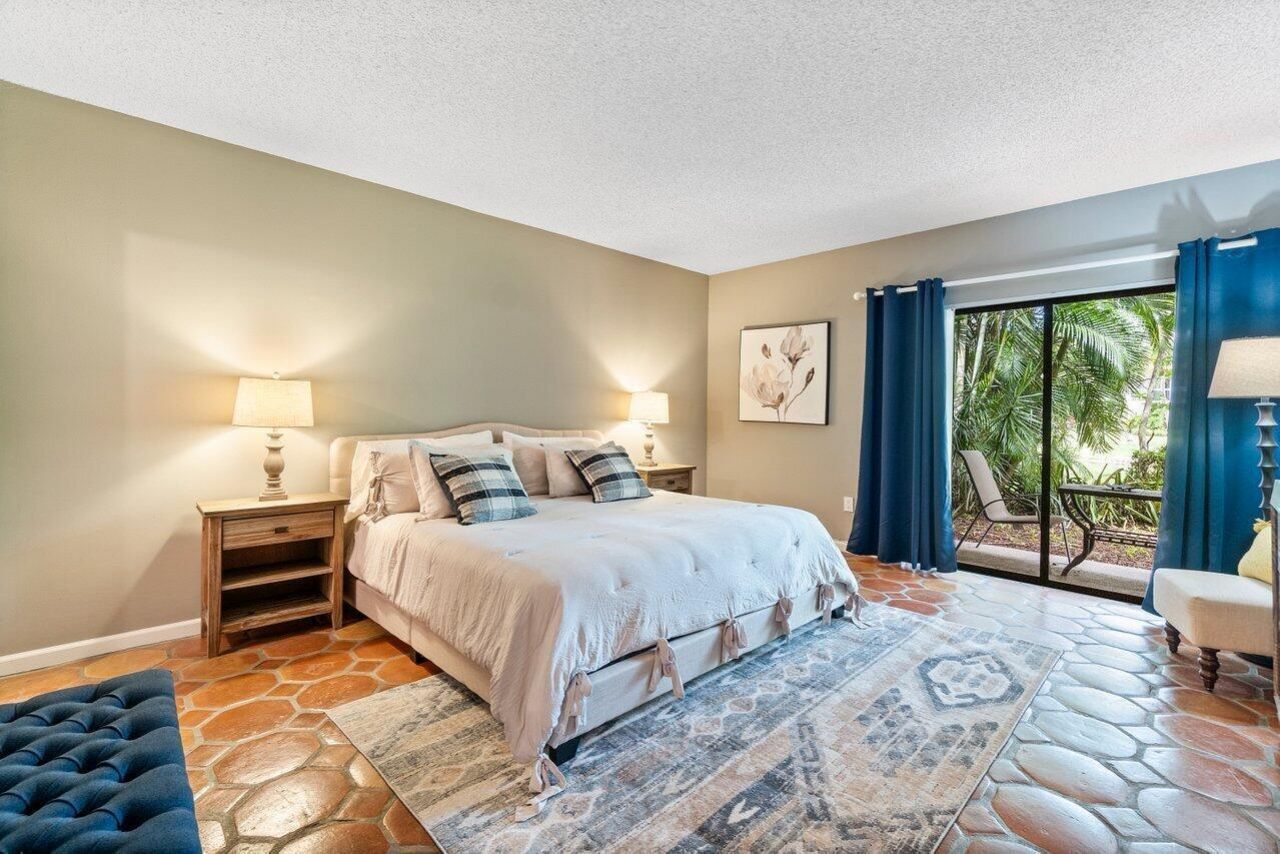 11863 Wimbledon Circle, Unit 406, Wellington, FL 33414 Photo