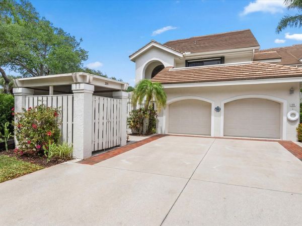 3971 Schooner Pointe Drive, Unit 201, Jupiter, FL 33477