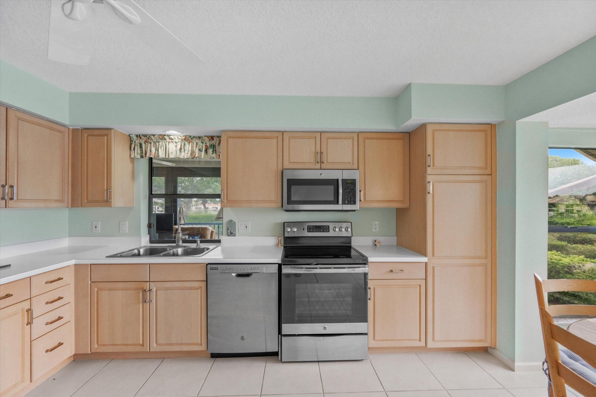 3971 Schooner Pointe Drive, Unit 201, Jupiter, FL 33477 Photo