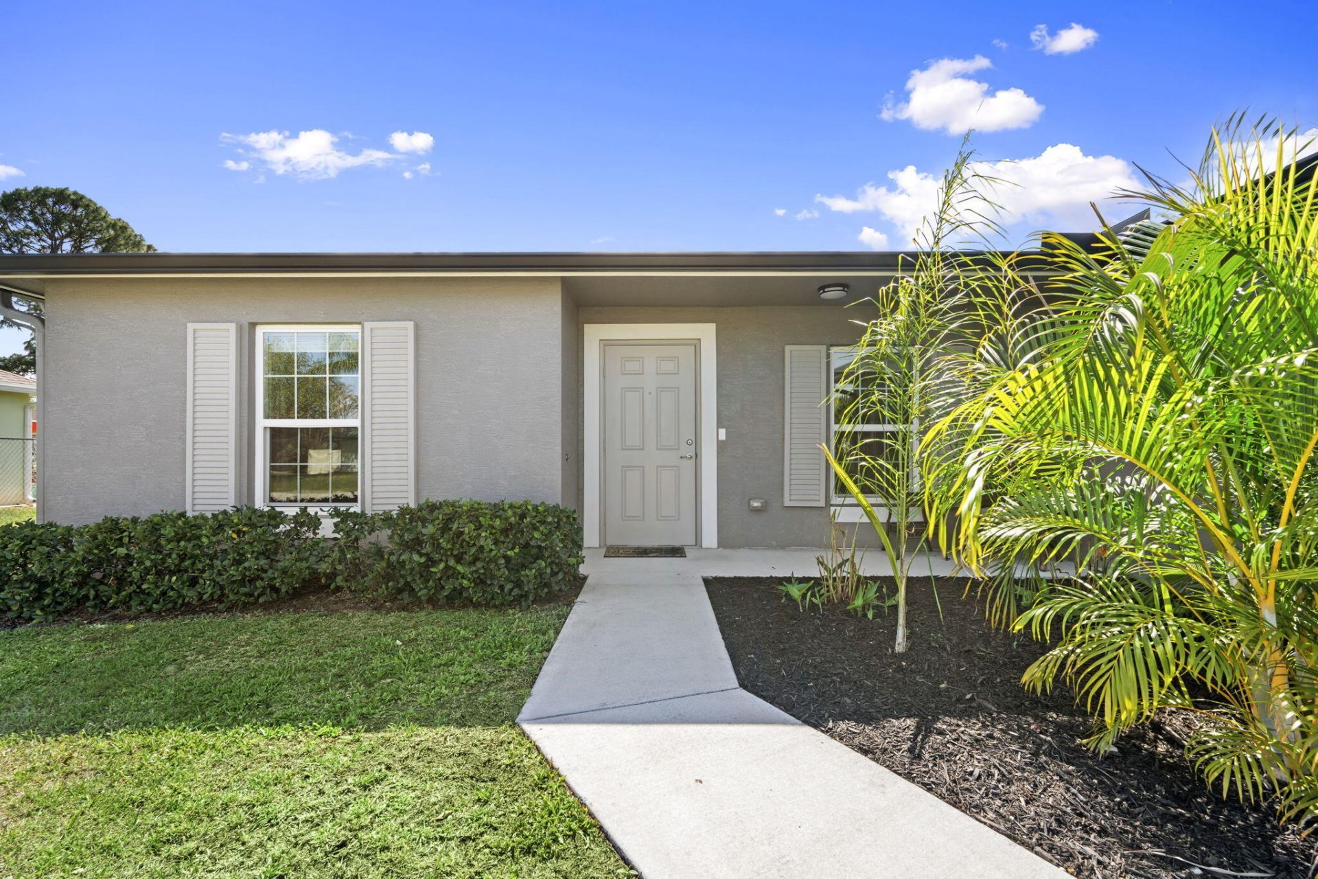 2118 SE Genoa Street, Port Saint Lucie, FL 34952 Photo