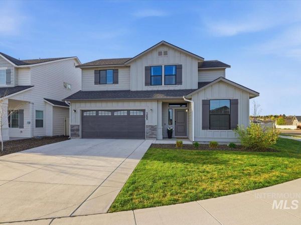 1233 W Davenport St, Meridian, ID 83642