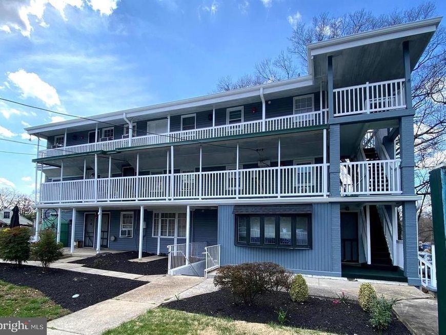 6200 54th Pl, Unit 11, Riverdale, MD 20737 Main Photo