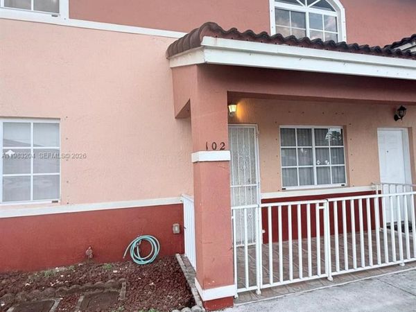 6801 W 36th Ave , Unit 102, Hialeah, FL 33018
