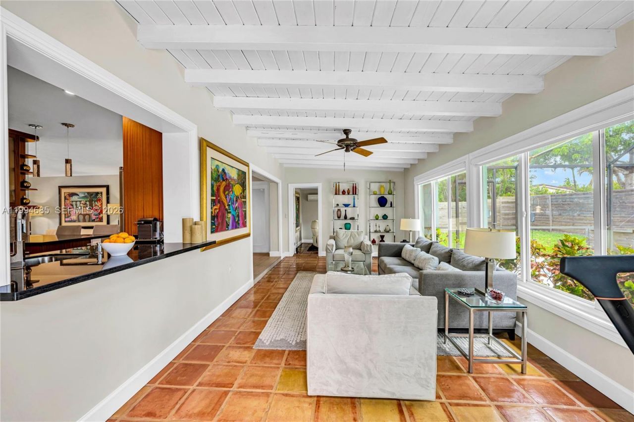 8541 SW 87th Ct, Miami, FL 33173 Photo