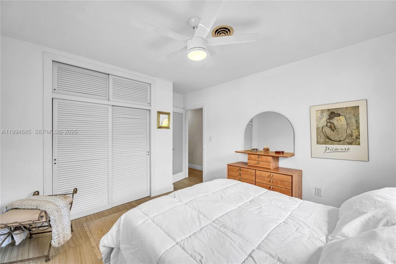 8541 SW 87th Ct, Miami, FL 33173 Photo