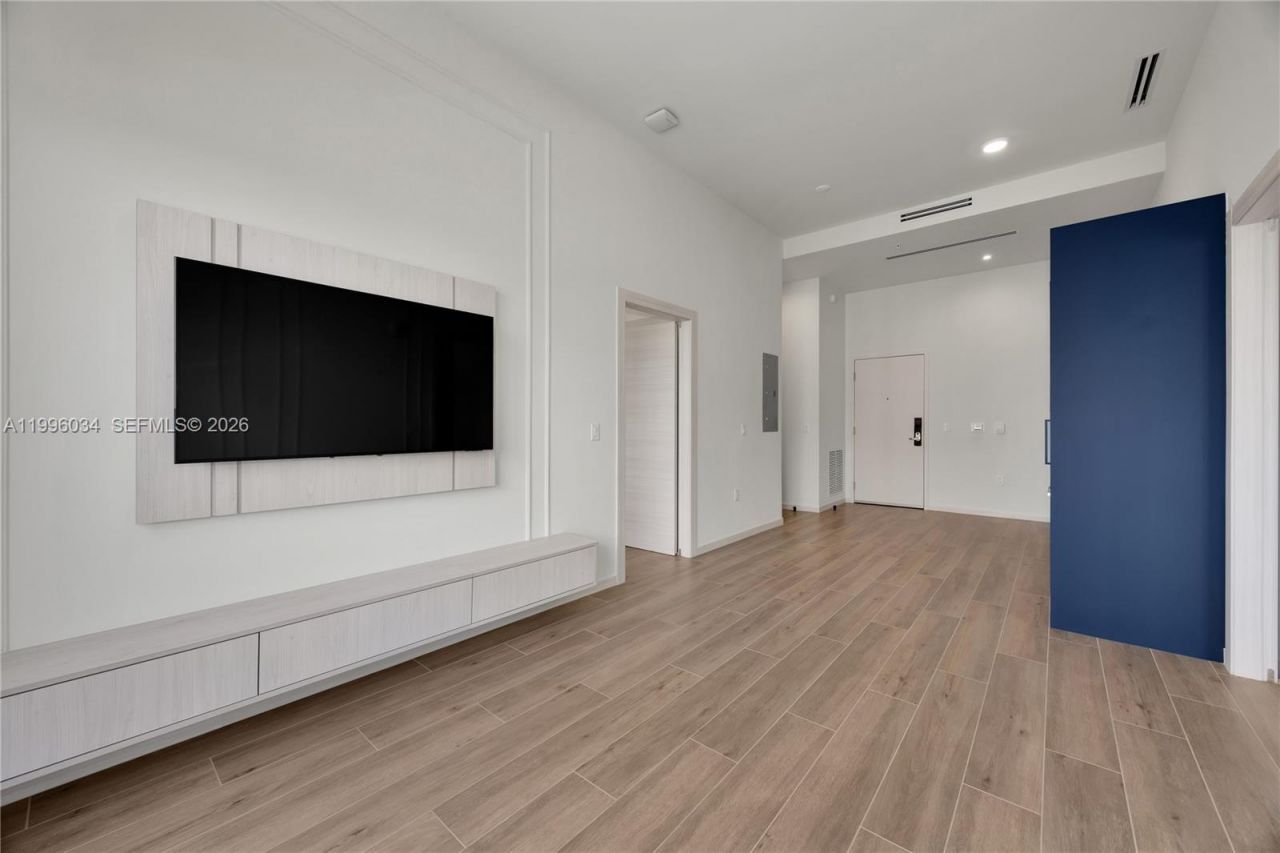 4220 Laguna St, Unit 803, Coral Gables, FL 33146 Photo