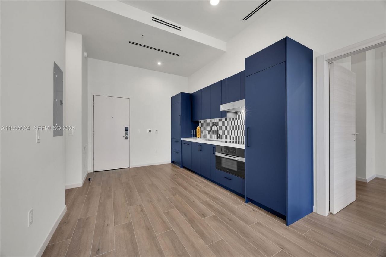 4220 Laguna St, Unit 803, Coral Gables, FL 33146 Photo
