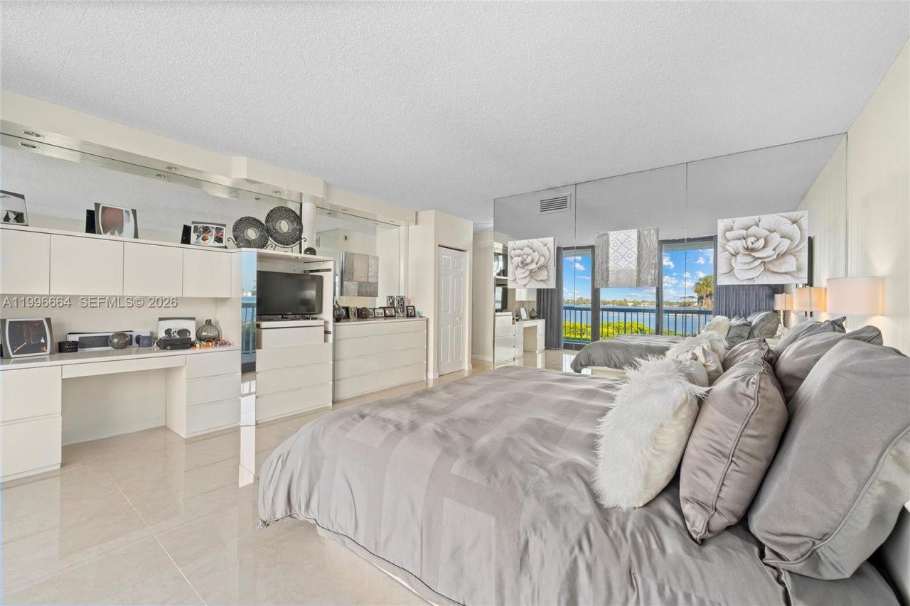 3300 S Ocean Blvd , Unit 207N, Palm Beach, FL 33480 Photo