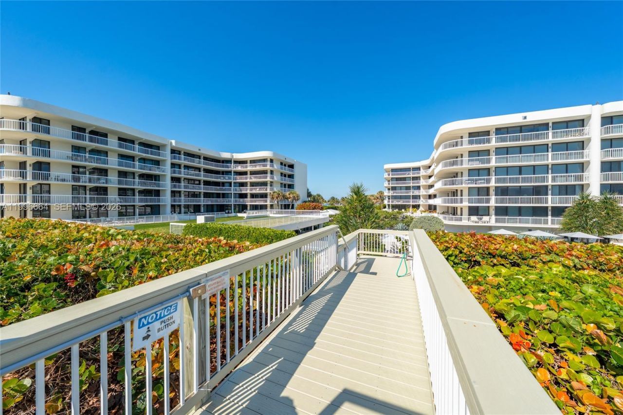 3300 S Ocean Blvd , Unit 207N, Palm Beach, FL 33480 Photo