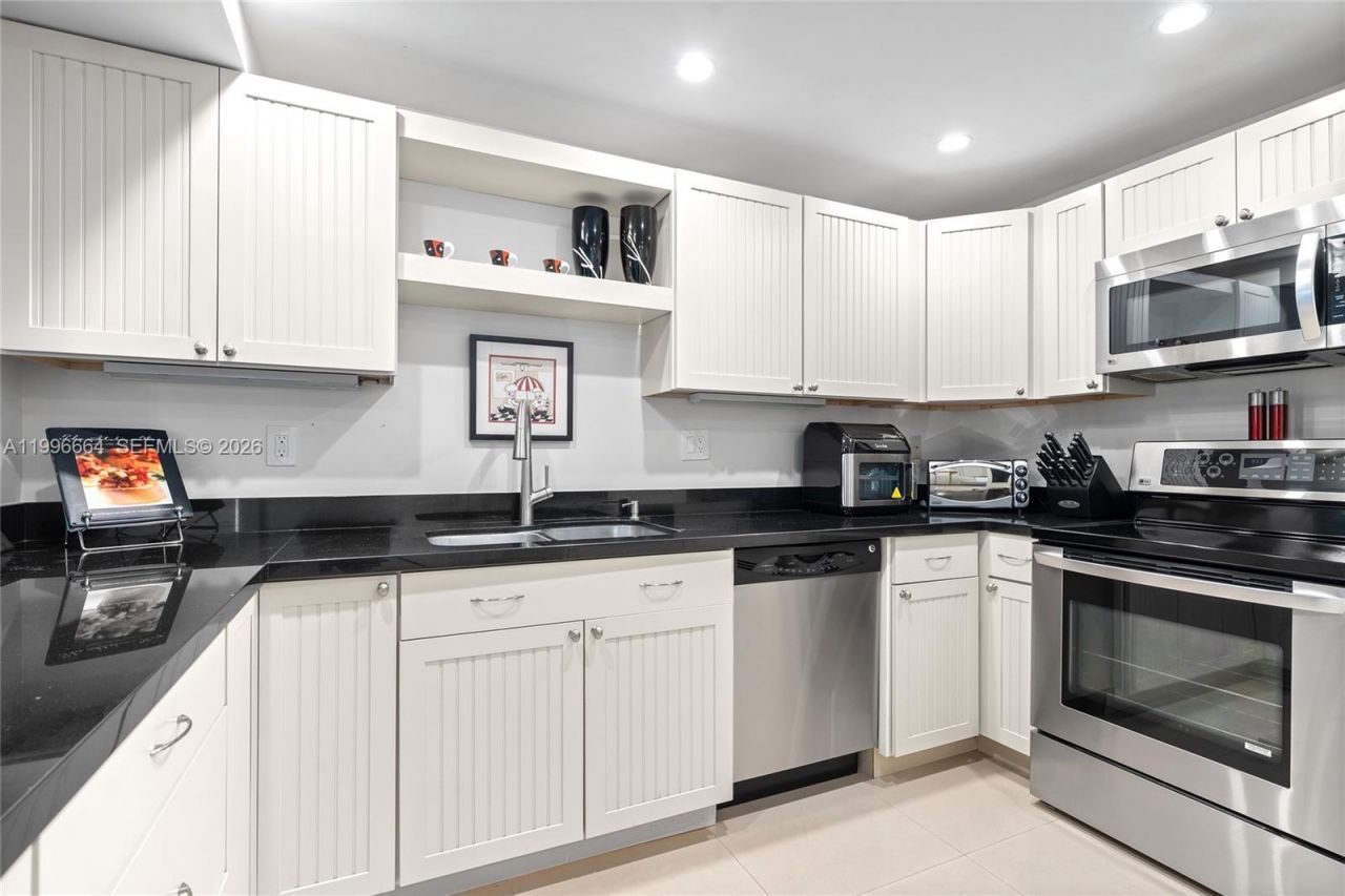 3300 S Ocean Blvd , Unit 207N, Palm Beach, FL 33480 Photo