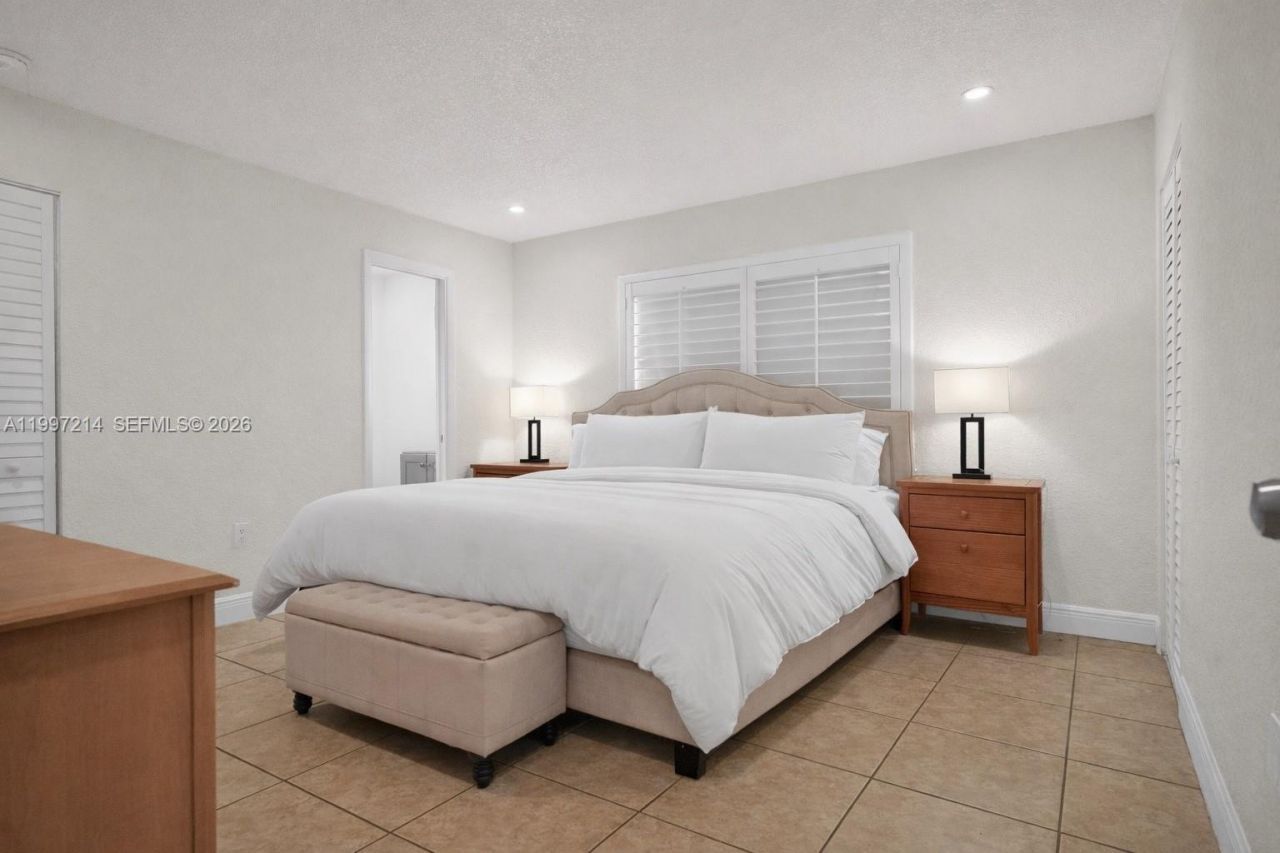 1654 SW 138th Ct, Miami, FL 33175 Photo