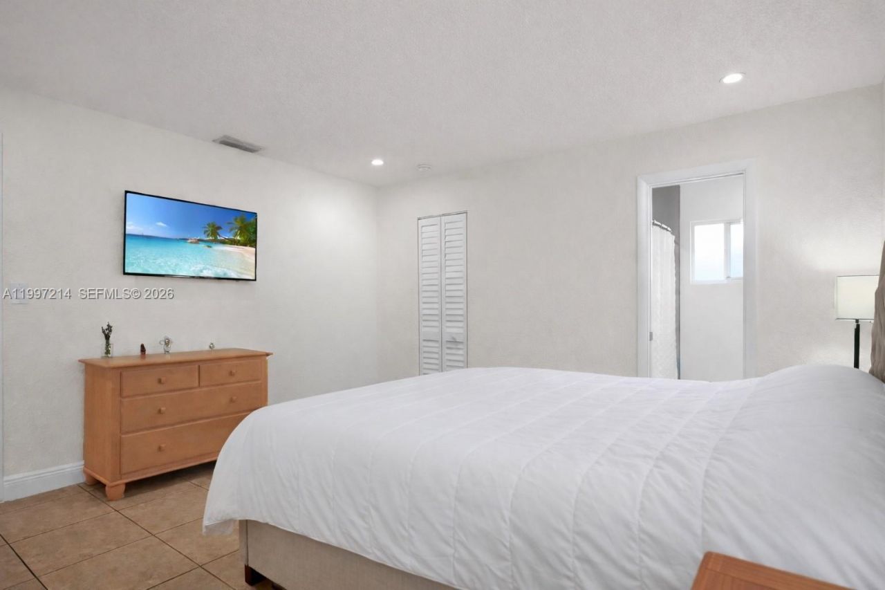 1654 SW 138th Ct, Miami, FL 33175 Photo