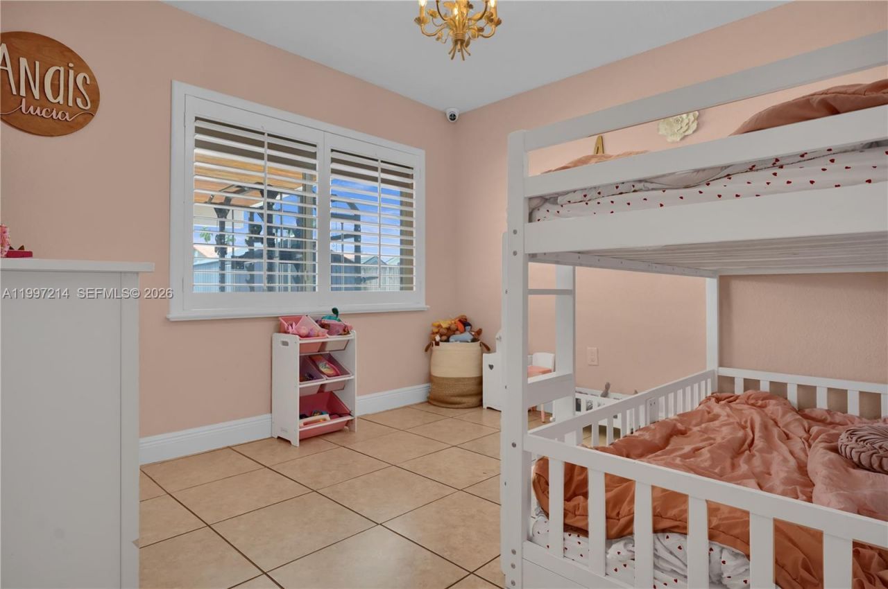 1654 SW 138th Ct, Miami, FL 33175 Photo