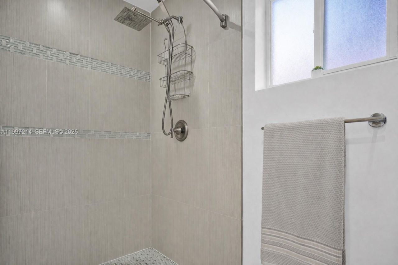 1654 SW 138th Ct, Miami, FL 33175 Photo