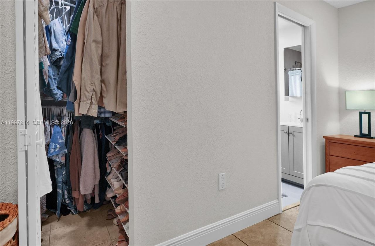 1654 SW 138th Ct, Miami, FL 33175 Photo