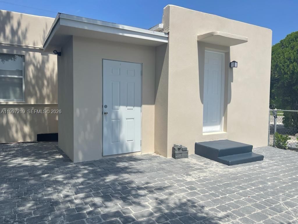 5800 Taylor St, Unit 1, Hollywood, FL 33021 Photo