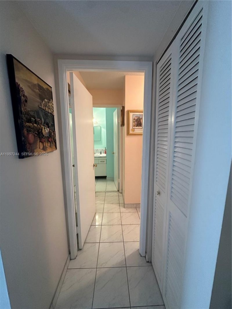 1445 Atlantic Shores Blvd , Unit 307, Hallandale Beach, FL 33009 Photo