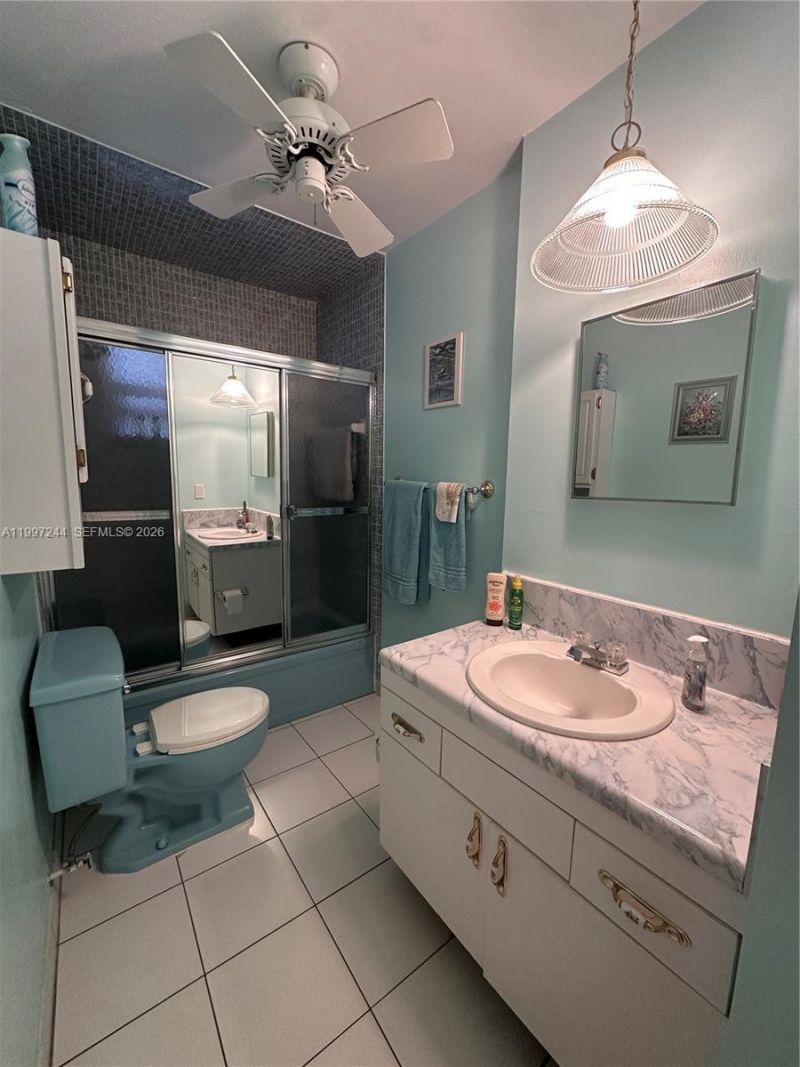 1445 Atlantic Shores Blvd , Unit 307, Hallandale Beach, FL 33009 Photo