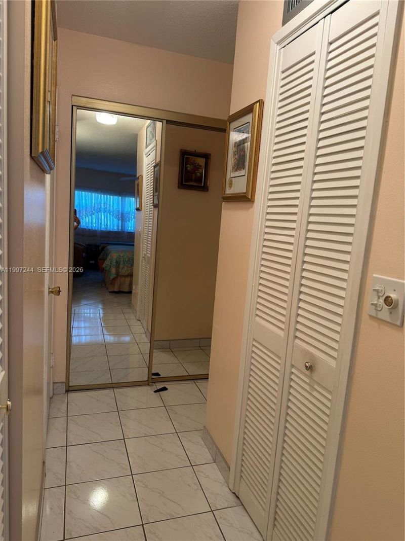 1445 Atlantic Shores Blvd , Unit 307, Hallandale Beach, FL 33009 Photo