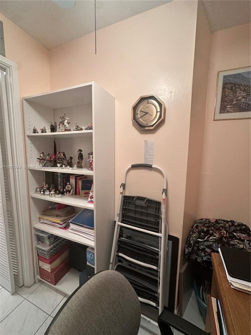 1445 Atlantic Shores Blvd , Unit 307, Hallandale Beach, FL 33009 Photo