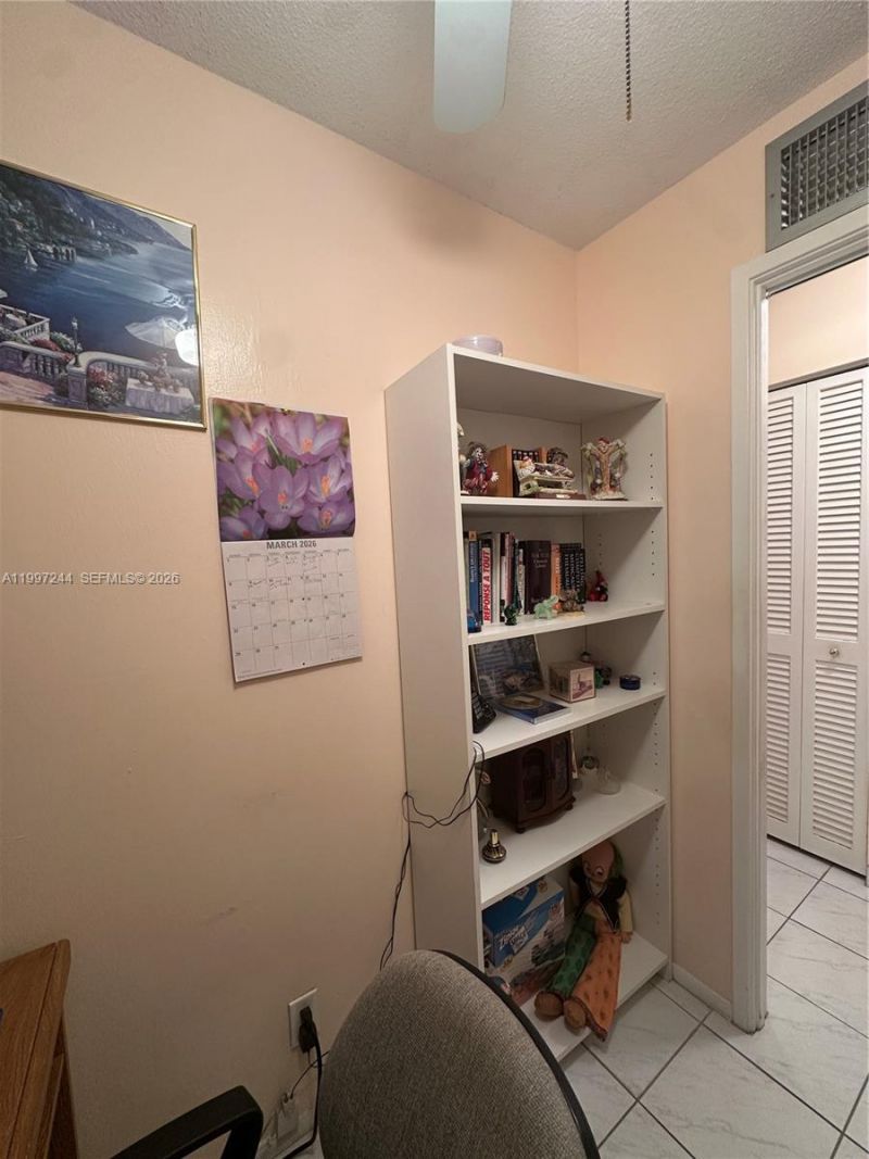 1445 Atlantic Shores Blvd , Unit 307, Hallandale Beach, FL 33009 Photo