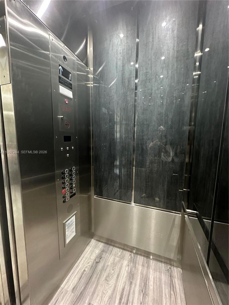 1445 Atlantic Shores Blvd , Unit 307, Hallandale Beach, FL 33009 Photo