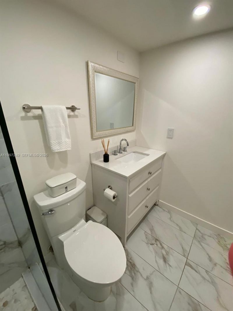 200 Leslie Dr , Unit 226, Hallandale Beach, FL 33009 Photo