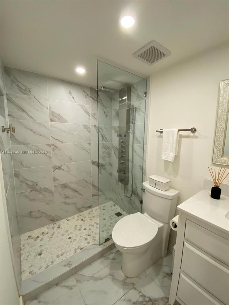 200 Leslie Dr , Unit 226, Hallandale Beach, FL 33009 Photo