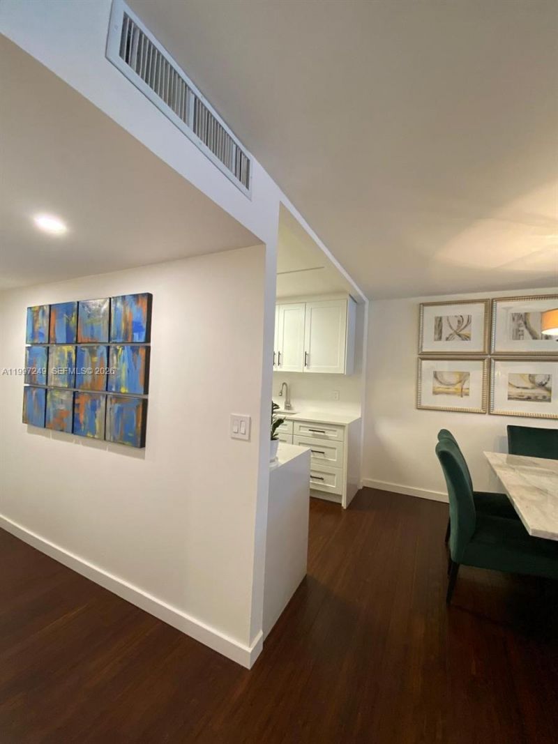 200 Leslie Dr , Unit 226, Hallandale Beach, FL 33009 Photo