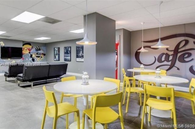 200 Leslie Dr , Unit 226, Hallandale Beach, FL 33009 Photo