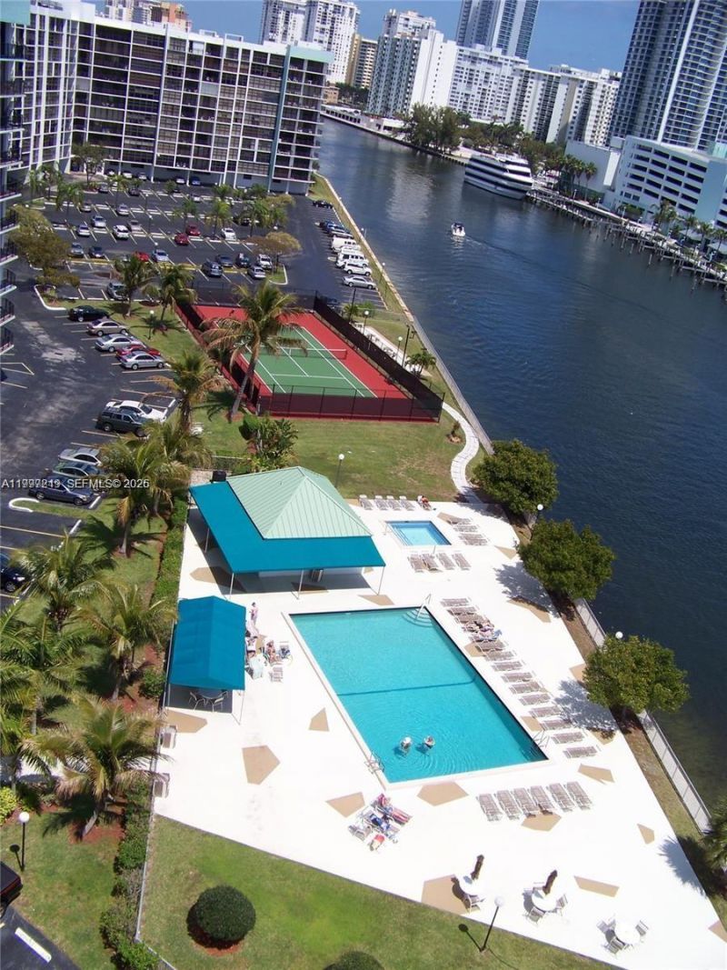 200 Leslie Dr , Unit 226, Hallandale Beach, FL 33009 Photo