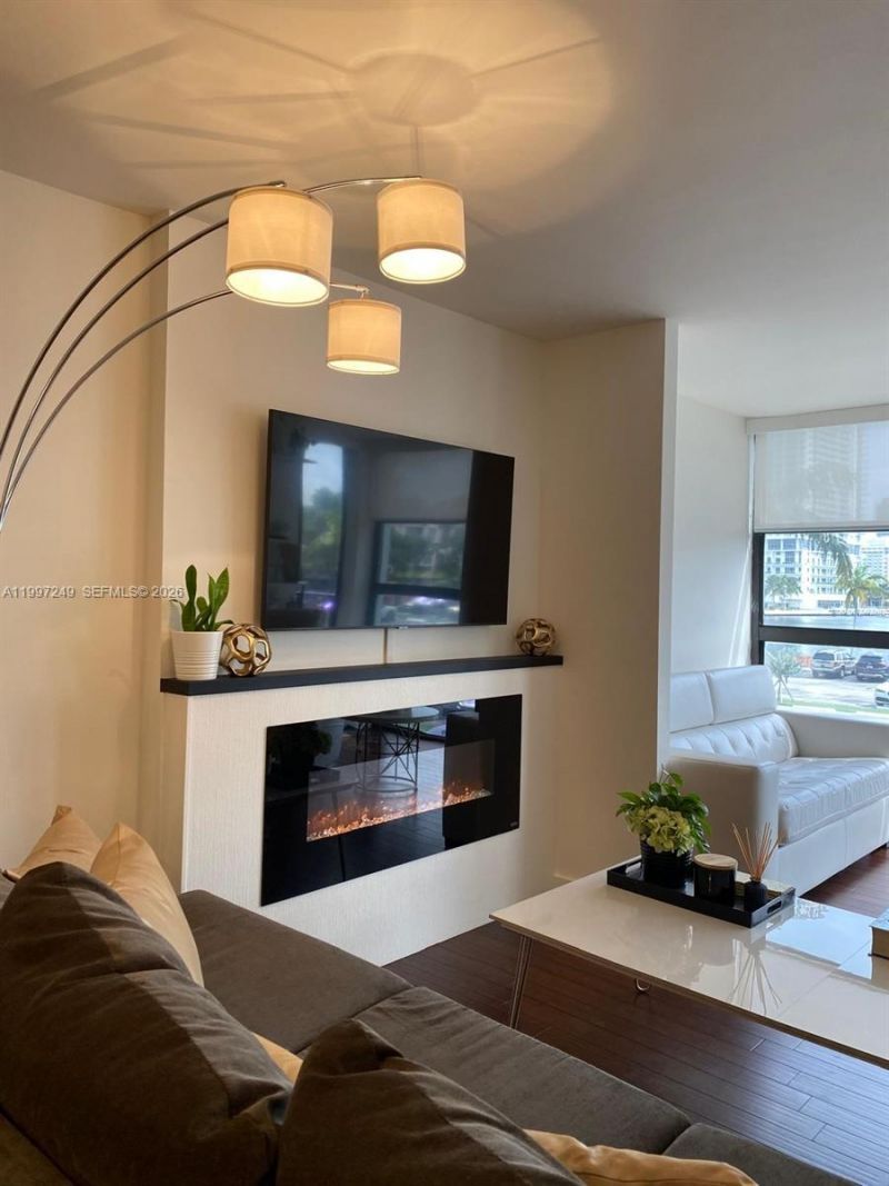 200 Leslie Dr , Unit 226, Hallandale Beach, FL 33009 Photo