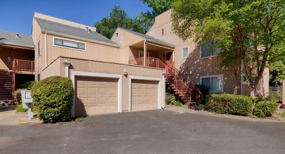 7951 Arcade Lake Ln, Citrus Heights, CA 95610 Photo