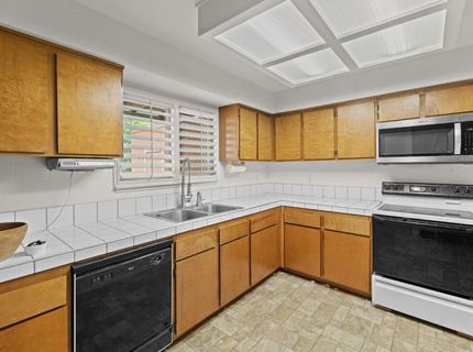 7951 Arcade Lake Ln, Citrus Heights, CA 95610 Photo