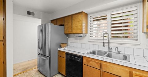 7951 Arcade Lake Ln, Citrus Heights, CA 95610 Photo