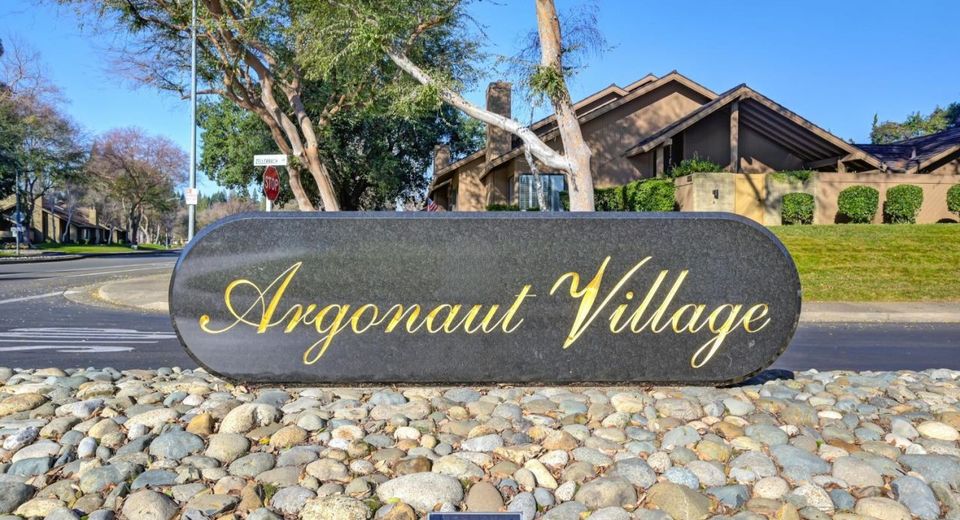 1954 D O Mills Ct, Gold River, CA 95670 Photo