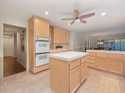 1954 D O Mills Ct, Gold River, CA 95670 Photo