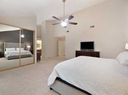 1954 D O Mills Ct, Gold River, CA 95670 Photo