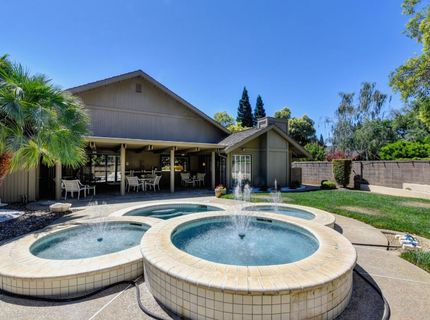 1954 D O Mills Ct, Gold River, CA 95670 Photo